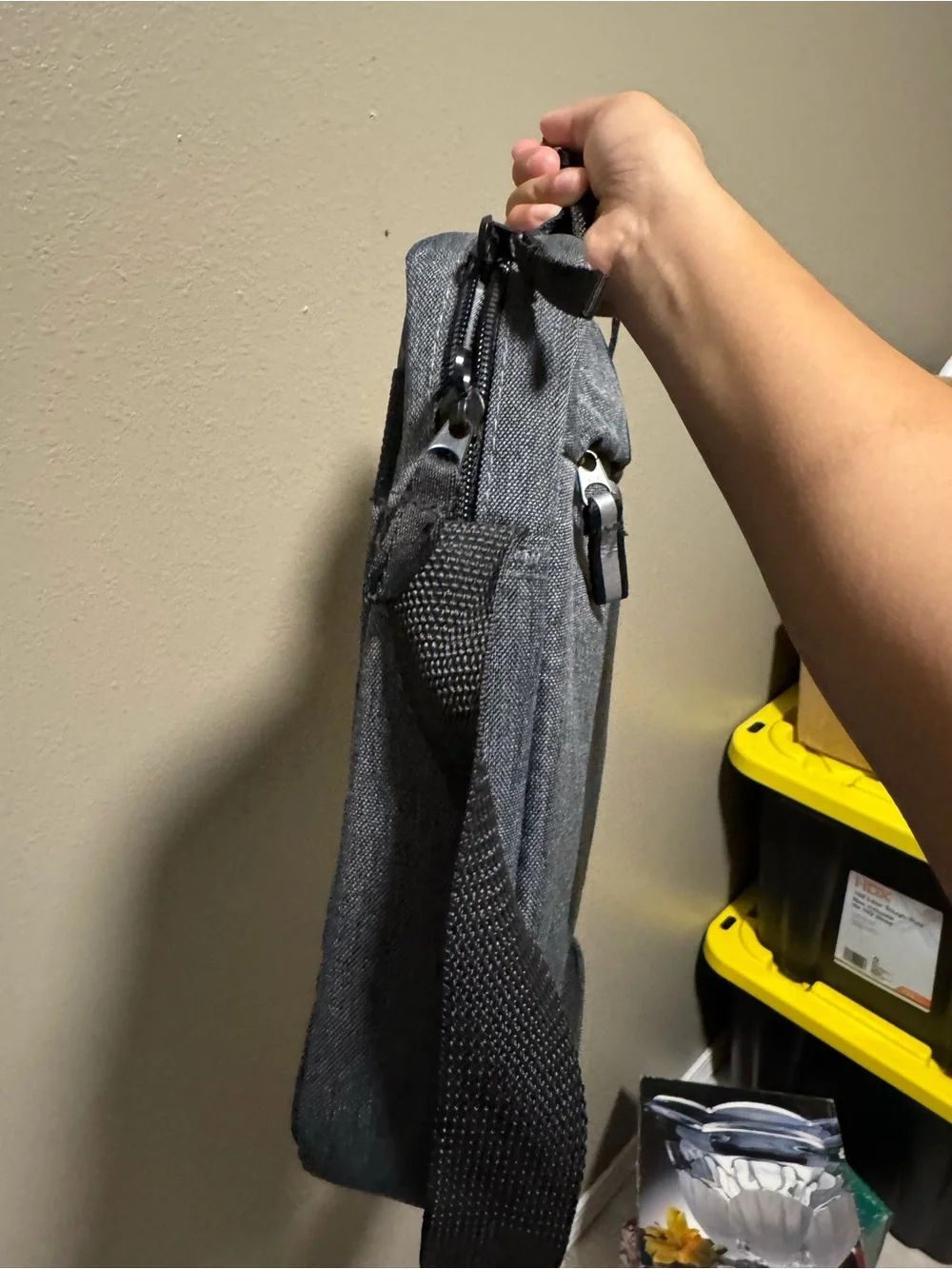 HP zip shoulder adjustable